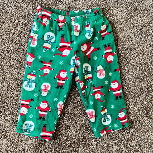 Carter's + 9-Piece Christmas/Holiday Pajama and Clothing Bundle, Size 18 Months - Picture 15 of 16